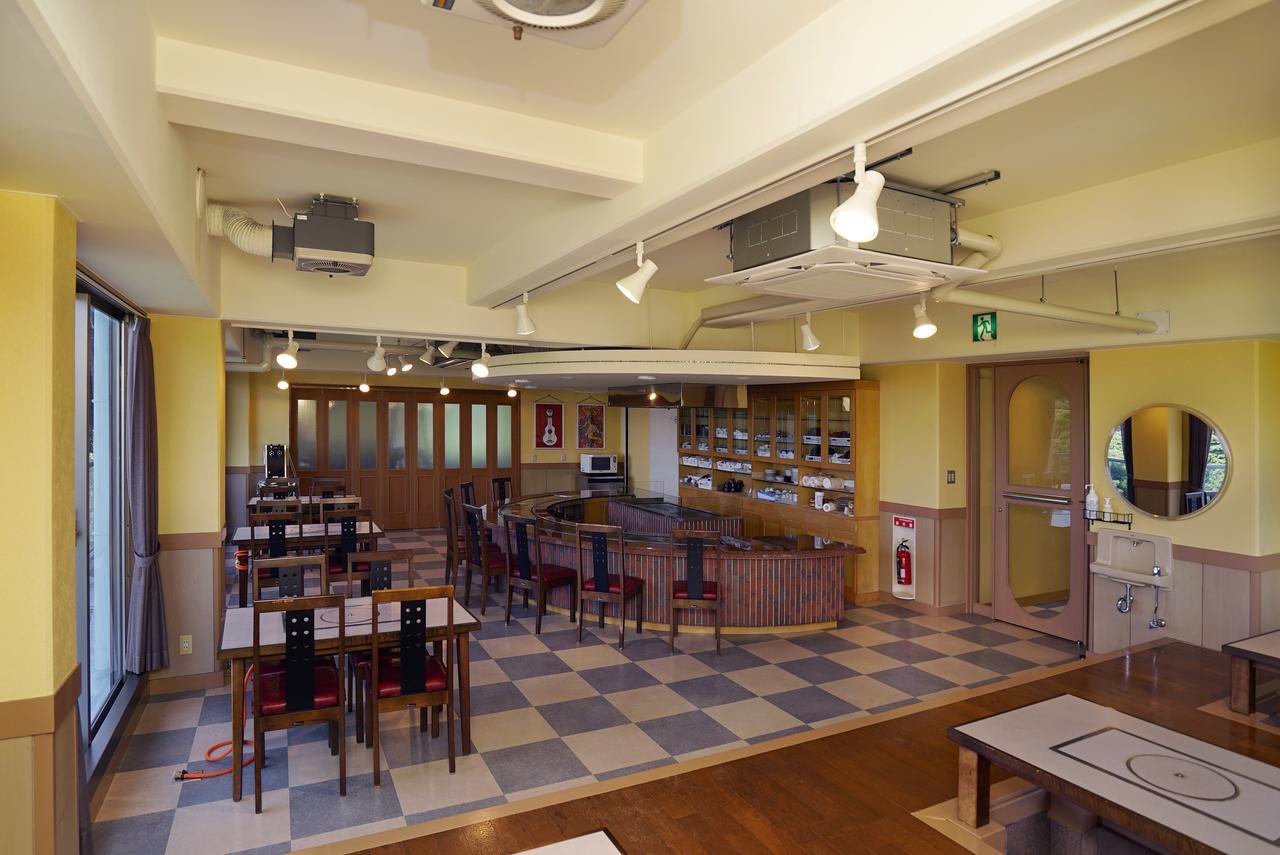 Tobi Hostel And Apartments Сіма Екстер'єр фото
