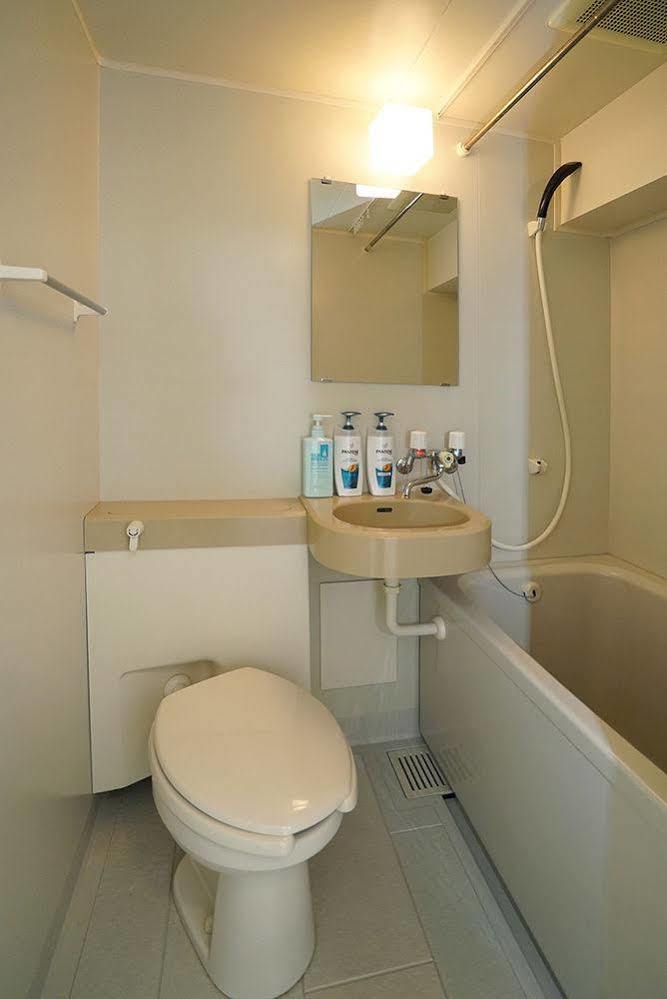 Tobi Hostel And Apartments Сіма Екстер'єр фото